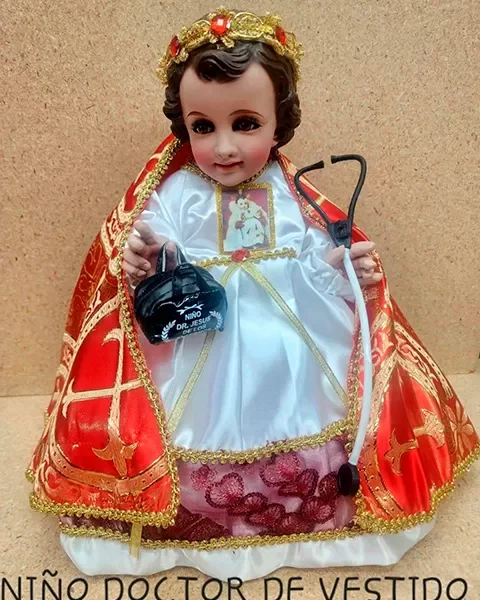 Niño Doctor de Vestido